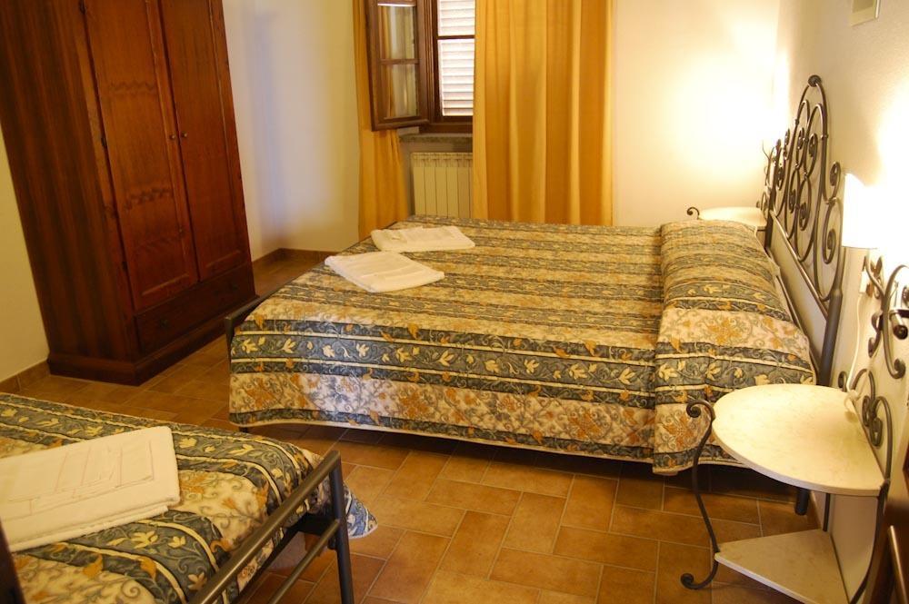 Apartment Il Casino Numero 5 Lajatico Δωμάτιο φωτογραφία